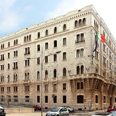 Alla Corte Della Suocera باري المظهر الخارجي الصورة