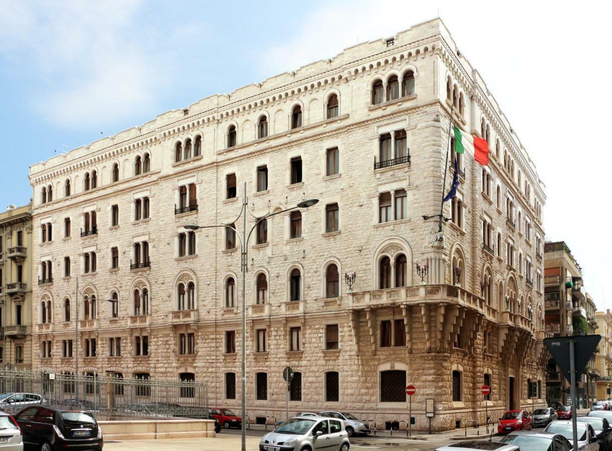 Alla Corte Della Suocera باري المظهر الخارجي الصورة